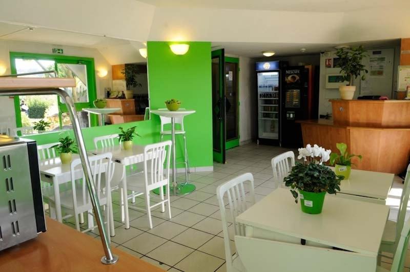 Lemon Hotel Avignon Rochefort Eksteriør bilde