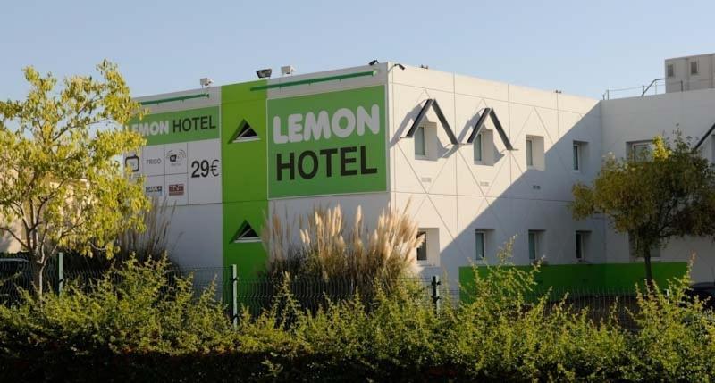 Lemon Hotel Avignon Rochefort Eksteriør bilde