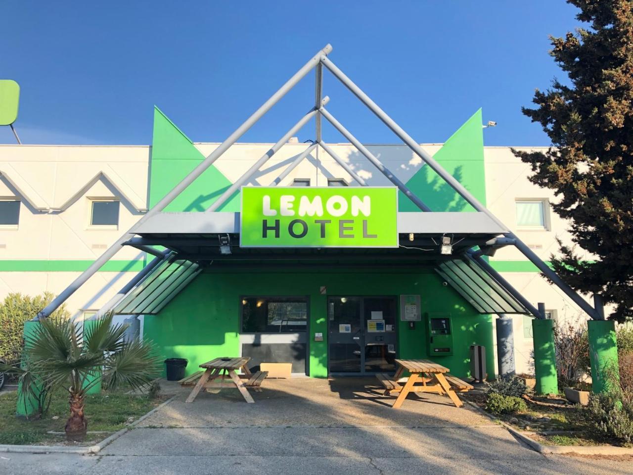 Lemon Hotel Avignon Rochefort Eksteriør bilde